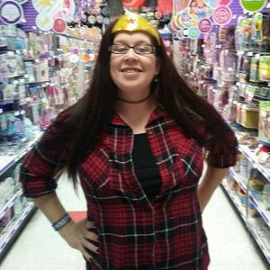 Meet your Posher, Elizabeth